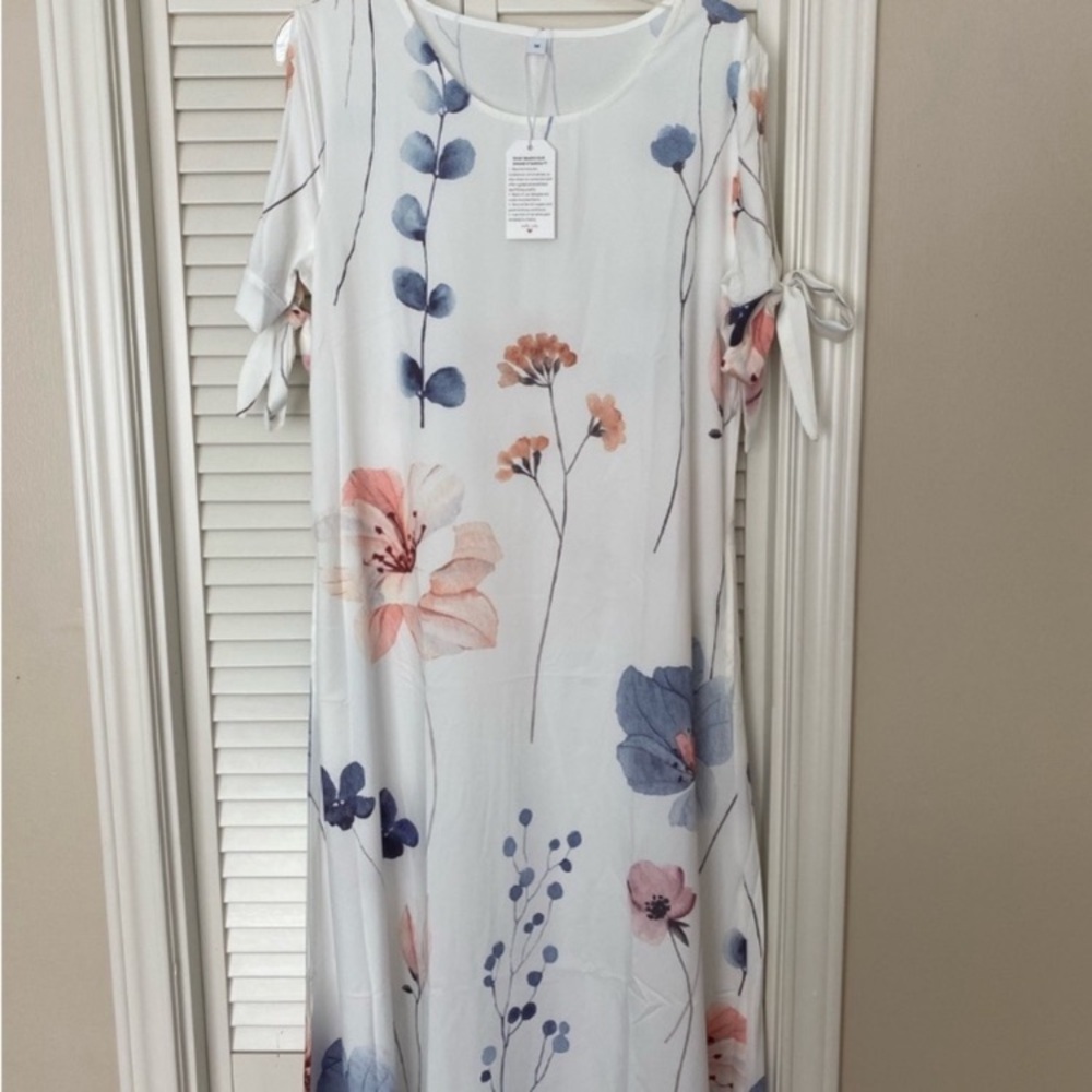 Floral Print White Dress NWT